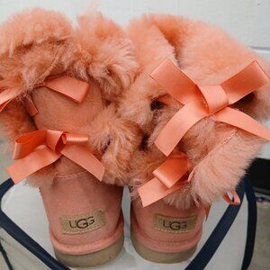UGG Bailey Bow 2 Limited Edition Pink